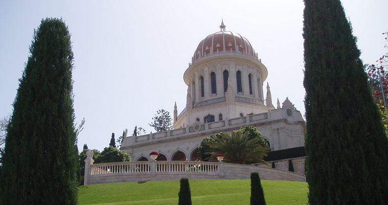 המקדש המוזהב הבהאי בחיפה