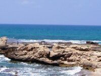 עולמות אחרים חצי שעה נסיעה מתל אביב