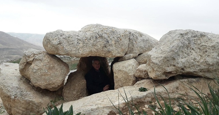 בתוך דולמן בירדן תרבות האלה