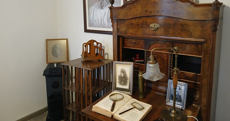 שולחן עבודה דנוב סופיה