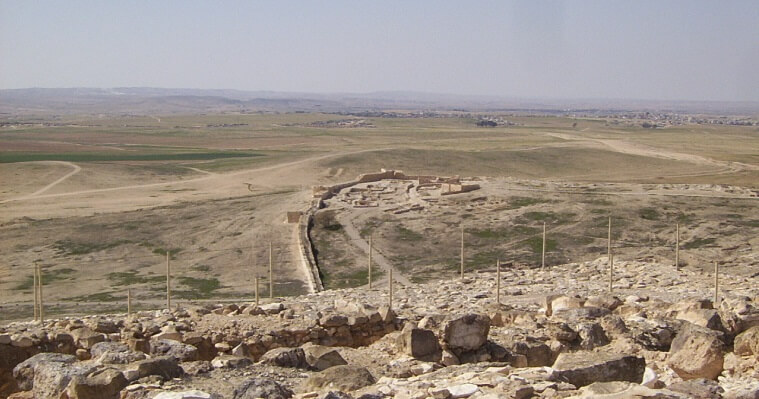 תל ערד באדיבות ויקיפדיה